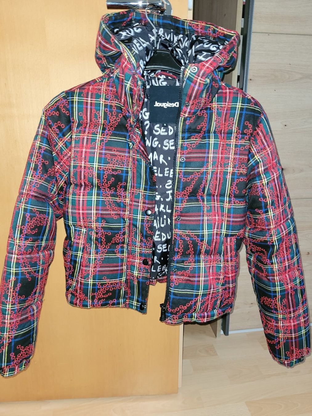 Desigual Giacche: Winterjacke von Desigual – Nuovo (secondo la descrizione) da Triesen venduto da SxTY