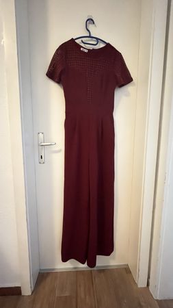 Wal G Jumpsuit, bordeaux, Grösse 36, Spitze-Ärmel