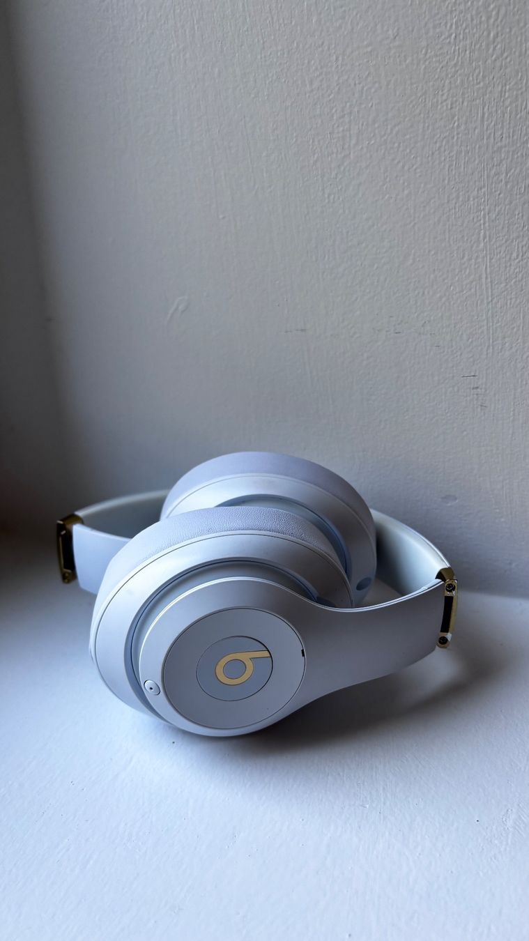 Beats Kopfhörer: Beats Studio 3- Wireless Kopfhörer – Gebraucht aus Biel/Bienne von uma_n75g 1