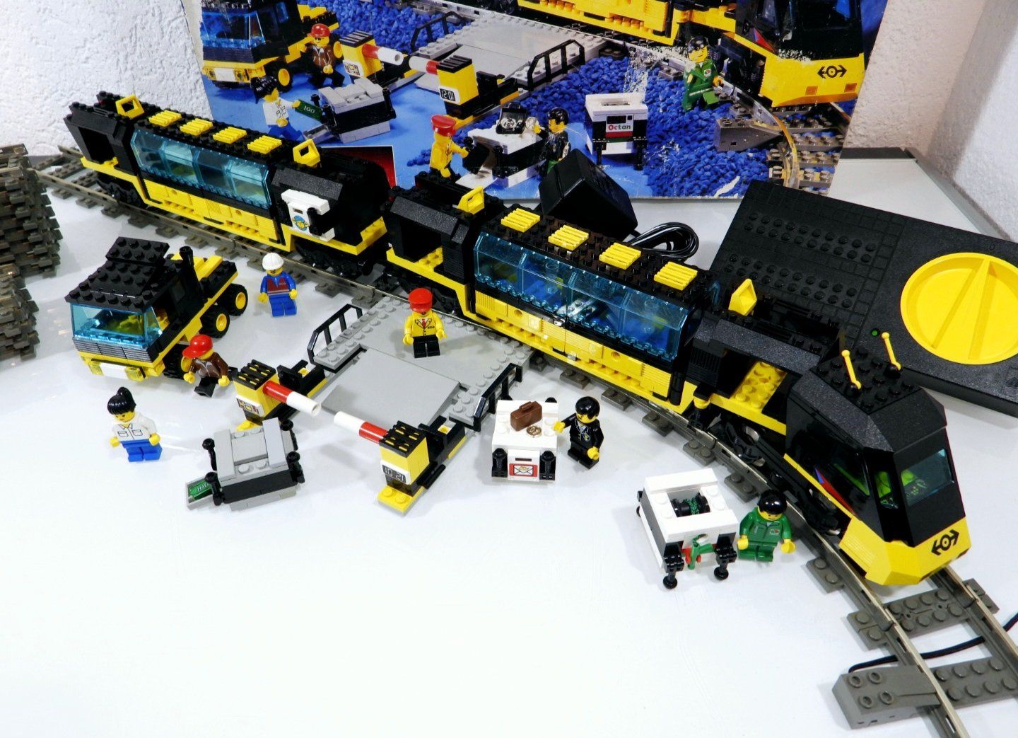 Lego Kit di costruzioni: LEGO 9 VOLT EISENBAHN 4559 CARGO RAILWAY MIT OVP – Usato da Turbenthal venduto da Ddanuh 2