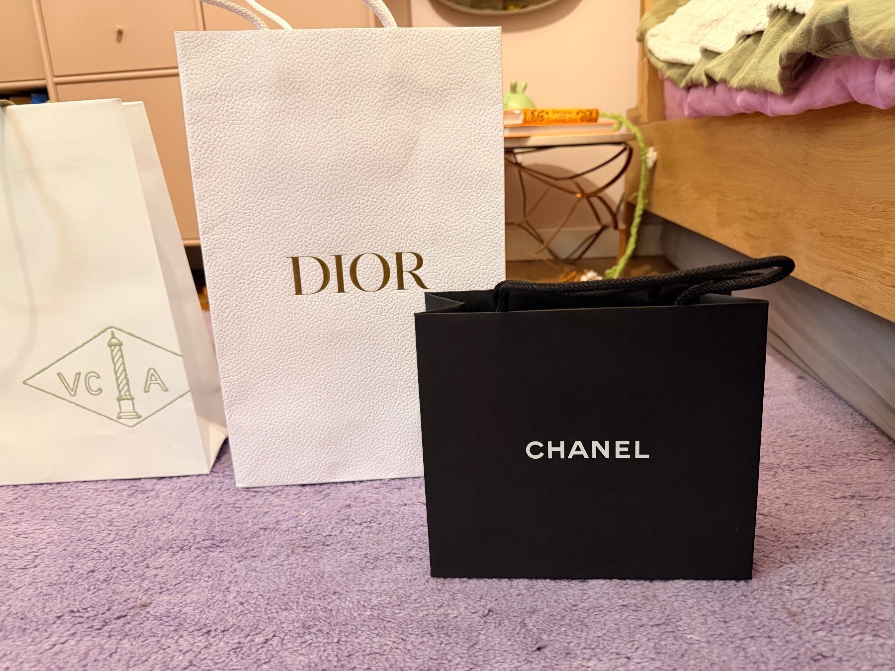 Dior Borse: Van Cleef & Arpels + CHANEL + Dior Shopping Bags – Nuovo e nell'imballaggio originale da Männedorf venduto da iza04 6