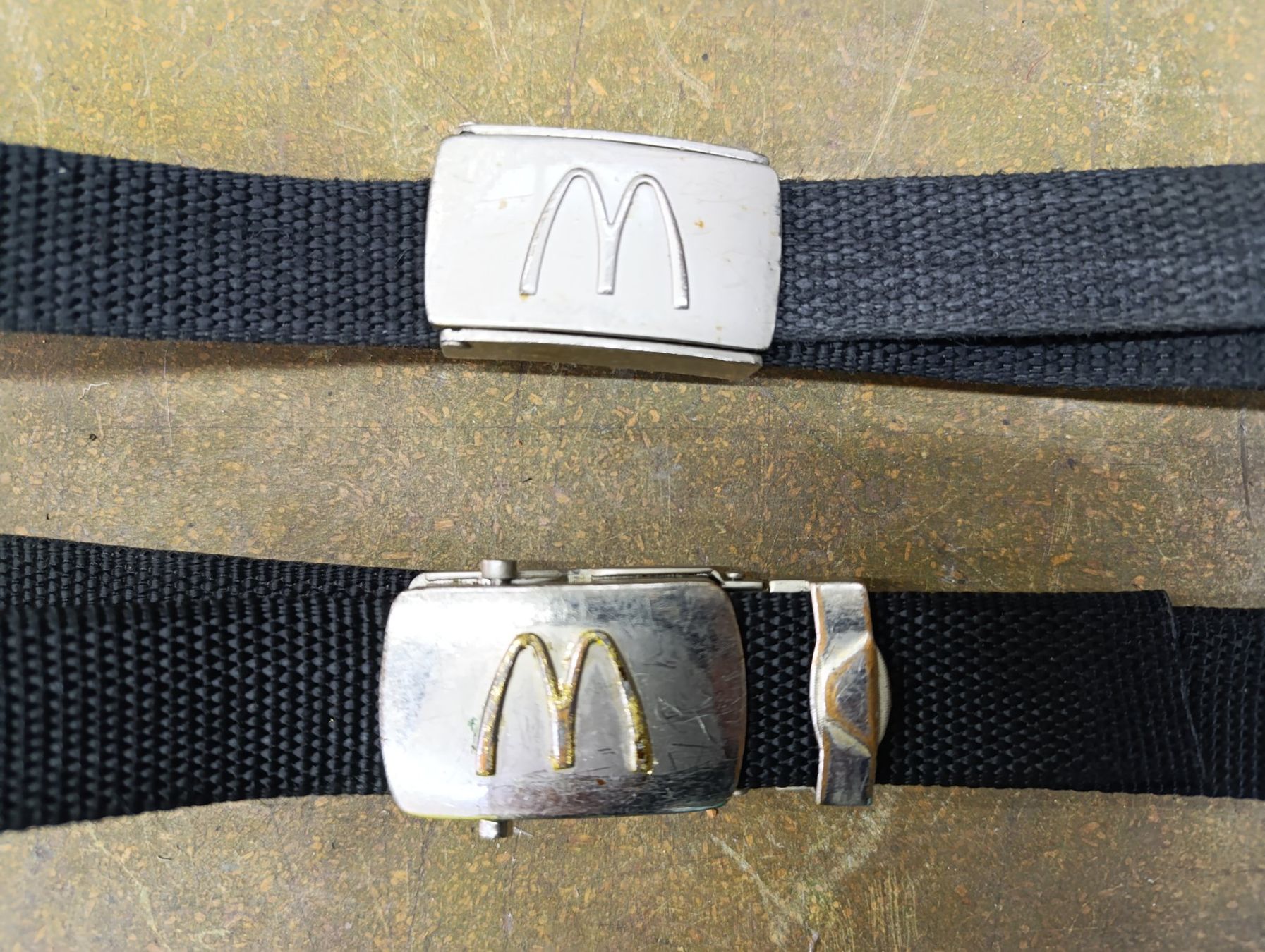 Cinture: Gürtel (zwei Stk.) von Mc Donalds – Usato da Oberdorf NW venduto da 60nafets 1