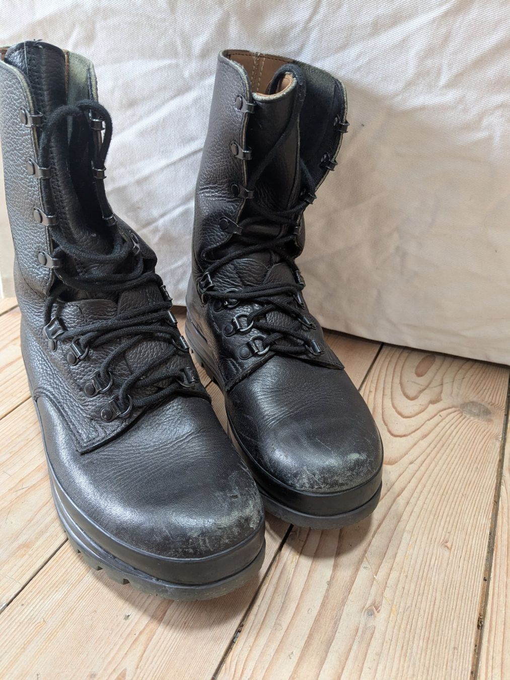 Bally Scarpe da uomo: Bally 94 KS Militärstiefel, gebraucht – Usato da Hellbühl venduto da usershell 1