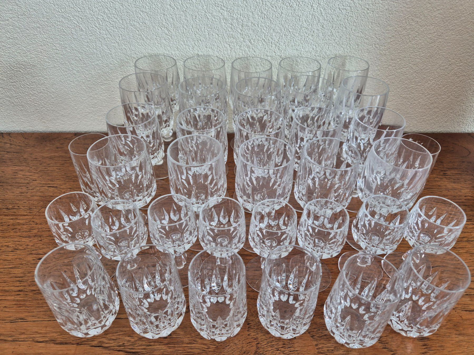 Bicchieri: Verres en cristal anciens – Usato da Fully venduto da tameab 1