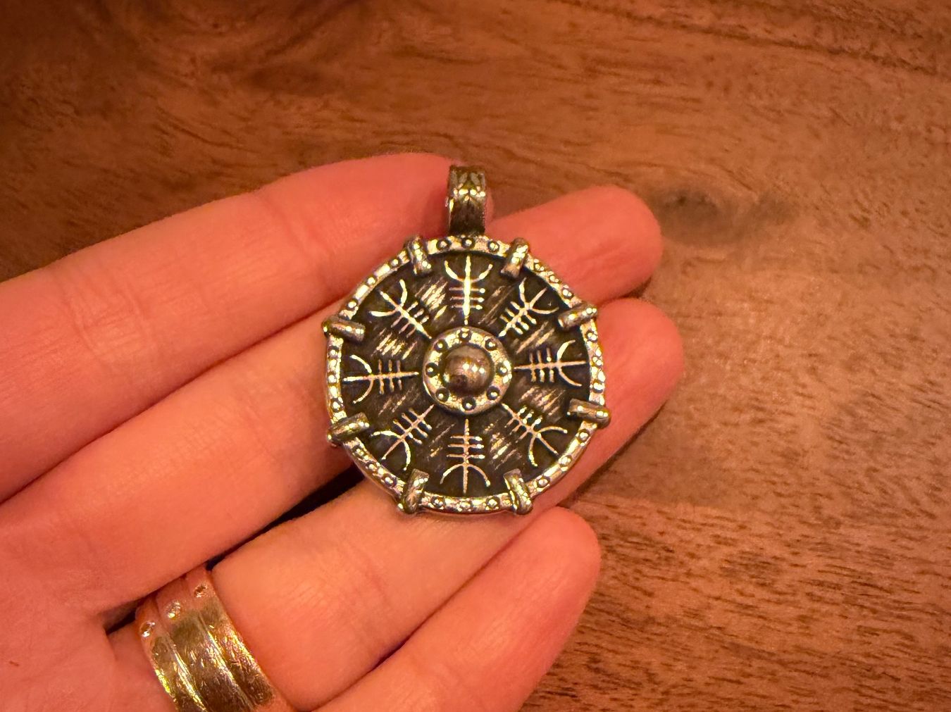 Ciondoli: Wikinger Anhänger "Vegvisir", Edelstahl – Nuovo (secondo la descrizione) da Gams venduto da Mariawicca 2