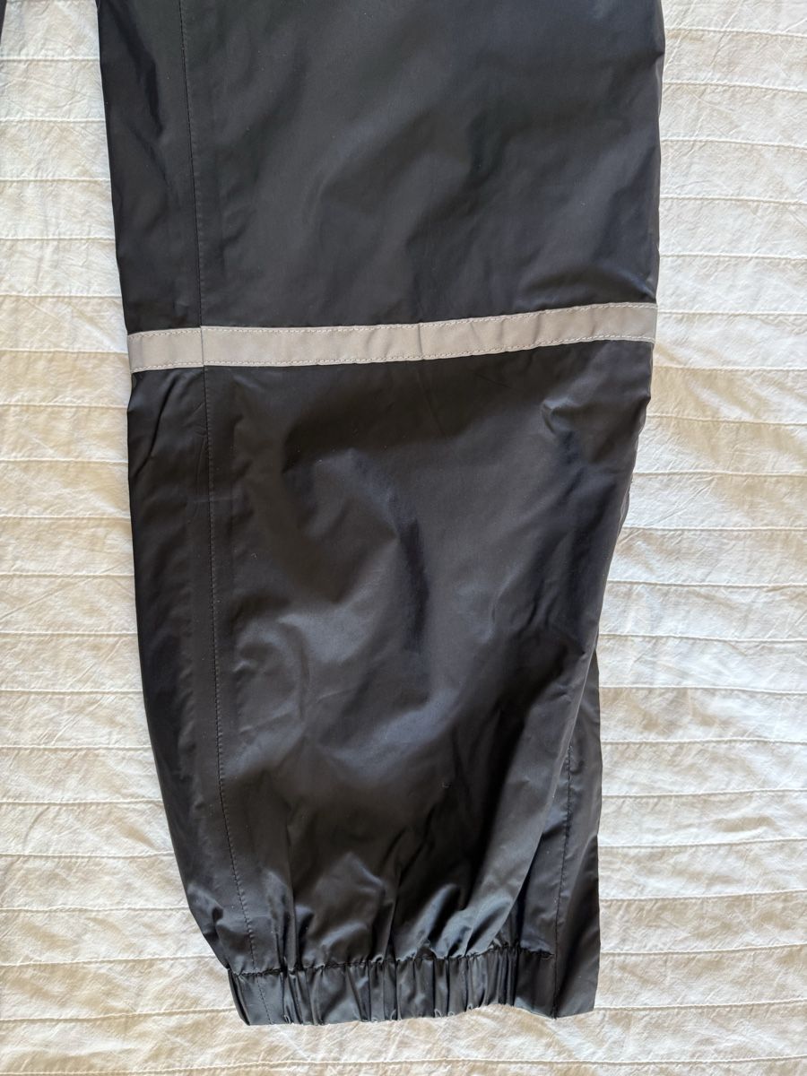 Pantaloni: Regenhose Campus schwarz, Gr. 164 – Usato da Rüti ZH venduto da Dauli 2