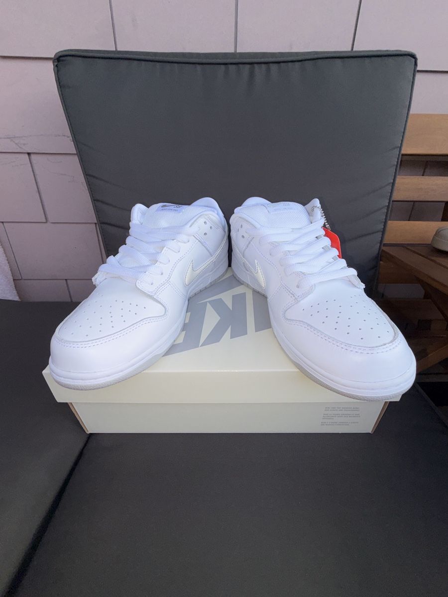 Nike Chaussures hommes: Nike x Supreme dunk low  – Neuf avec emballage d'origine à Winterthur par Szabo_Daniel 2