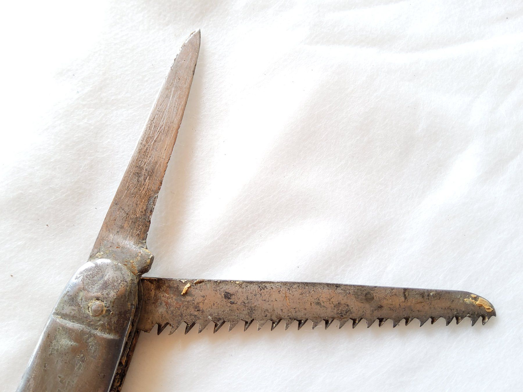 Taschenmesser: Ancien couteau de poche – Gebraucht aus Malleray von Broc-Mo 4
