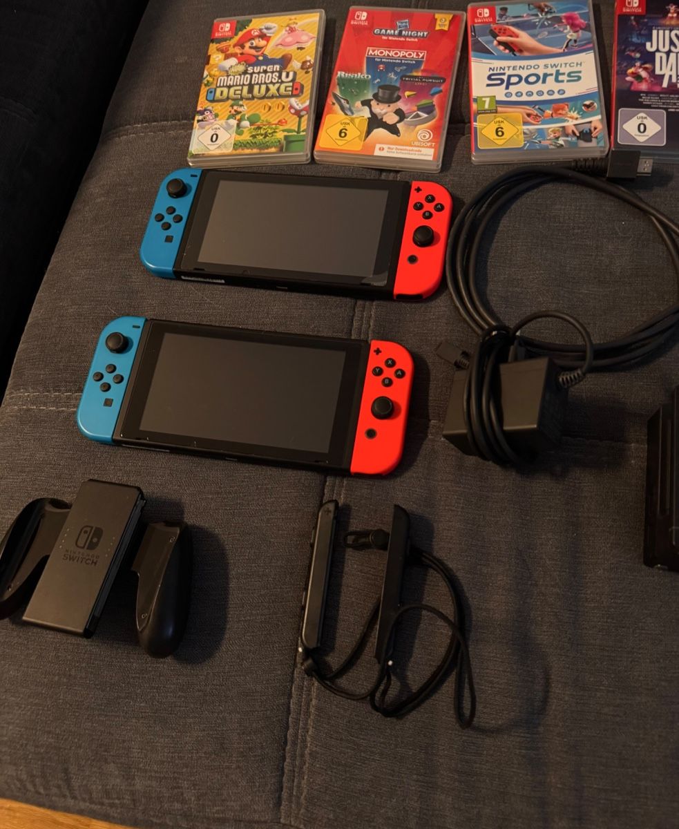 Nintendo Consoles: 2 Nintendo Switch mit Spielen – Neuf (Voir description) à Döttingen par samubhm