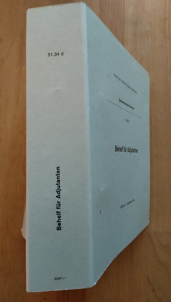 Livres: Befehl für Adjutanten – Neuf (Voir description) à Sigriswil par Ricola1977 2