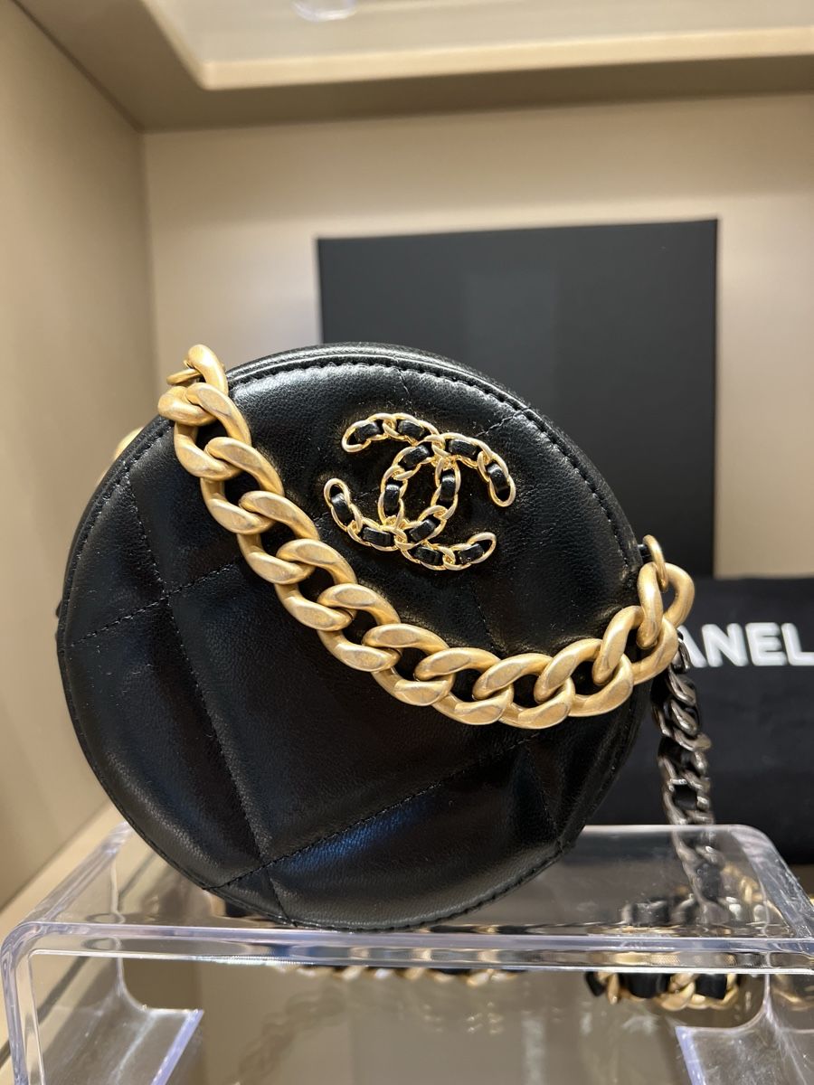 Chanel Borse da donna: Chanel Tasche – Nuovo (secondo la descrizione) da Zürich venduto da christina100 1