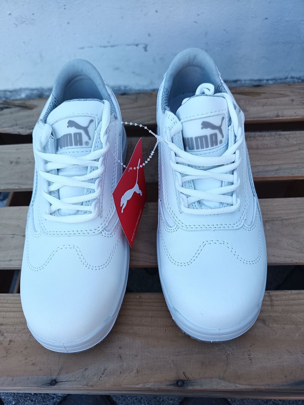 Puma Herrenschuhe: Puma Sicherheitsschuhe S2 SRC 39 – Neu und originalverpackt aus Oberegg von 19franzi94 1