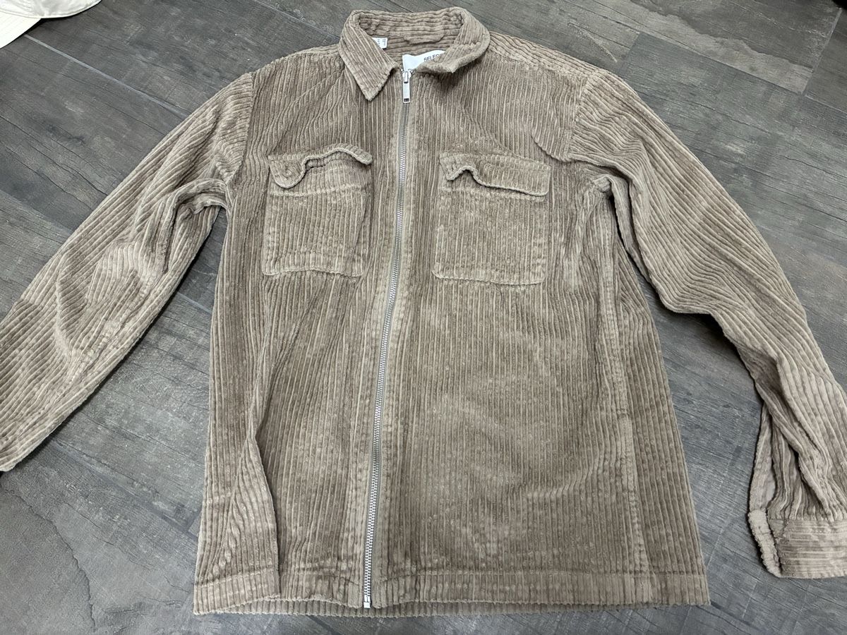 Giacche: Cord Jacke, Top Zustand, Gr. S – Usato da Gelterkinden venduto da Kikierenda