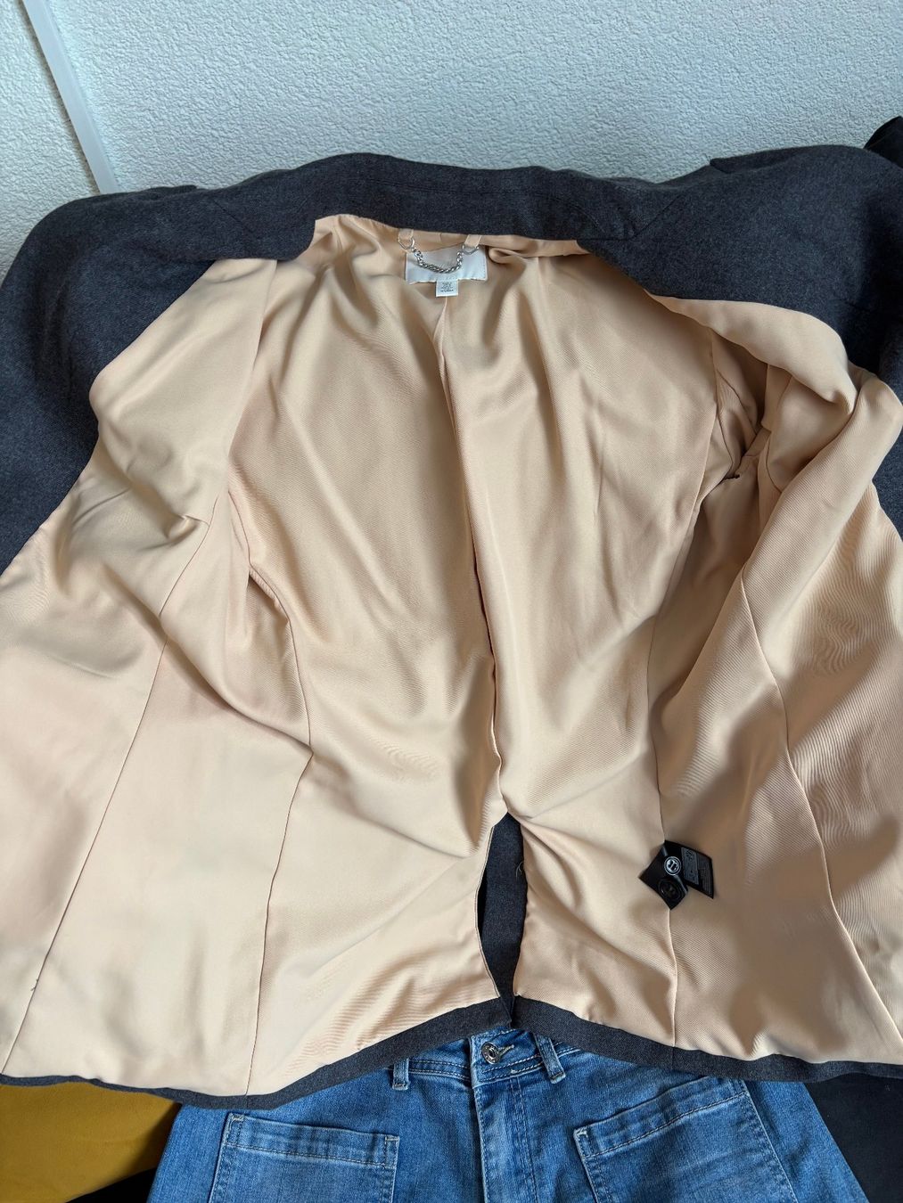 H&M Giacche: H&M Blazer neuwertig – Nuovo (secondo la descrizione) da Merishausen venduto da yourdream 5