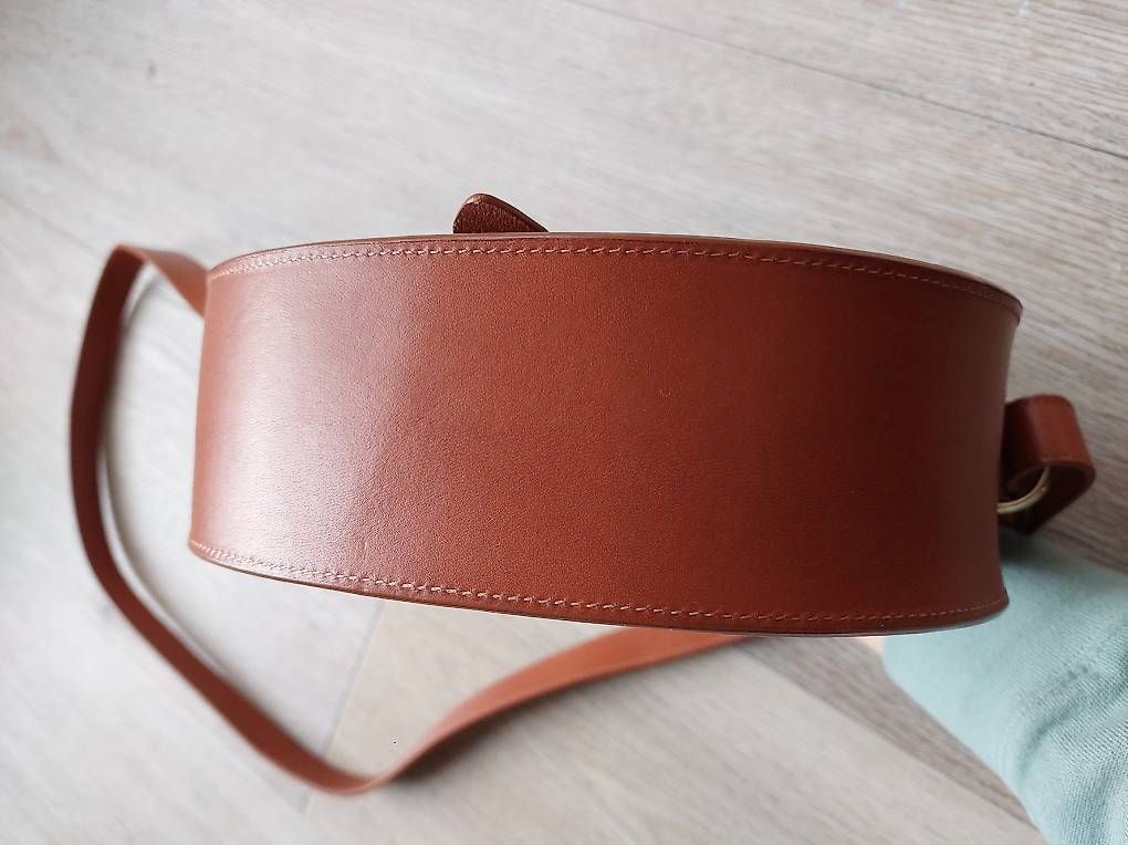 Sezane Borse da donna: Top! Sezane Claude Handtasche Leder – Usato da Zürich venduto da Julia0123 3