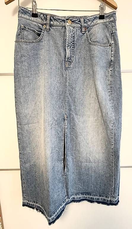 Cambio Gonne: Cambio Jeans Maxi Rock, hellblau, Grösse 38 – Usato da Ehrendingen venduto da ErikaKrisztina