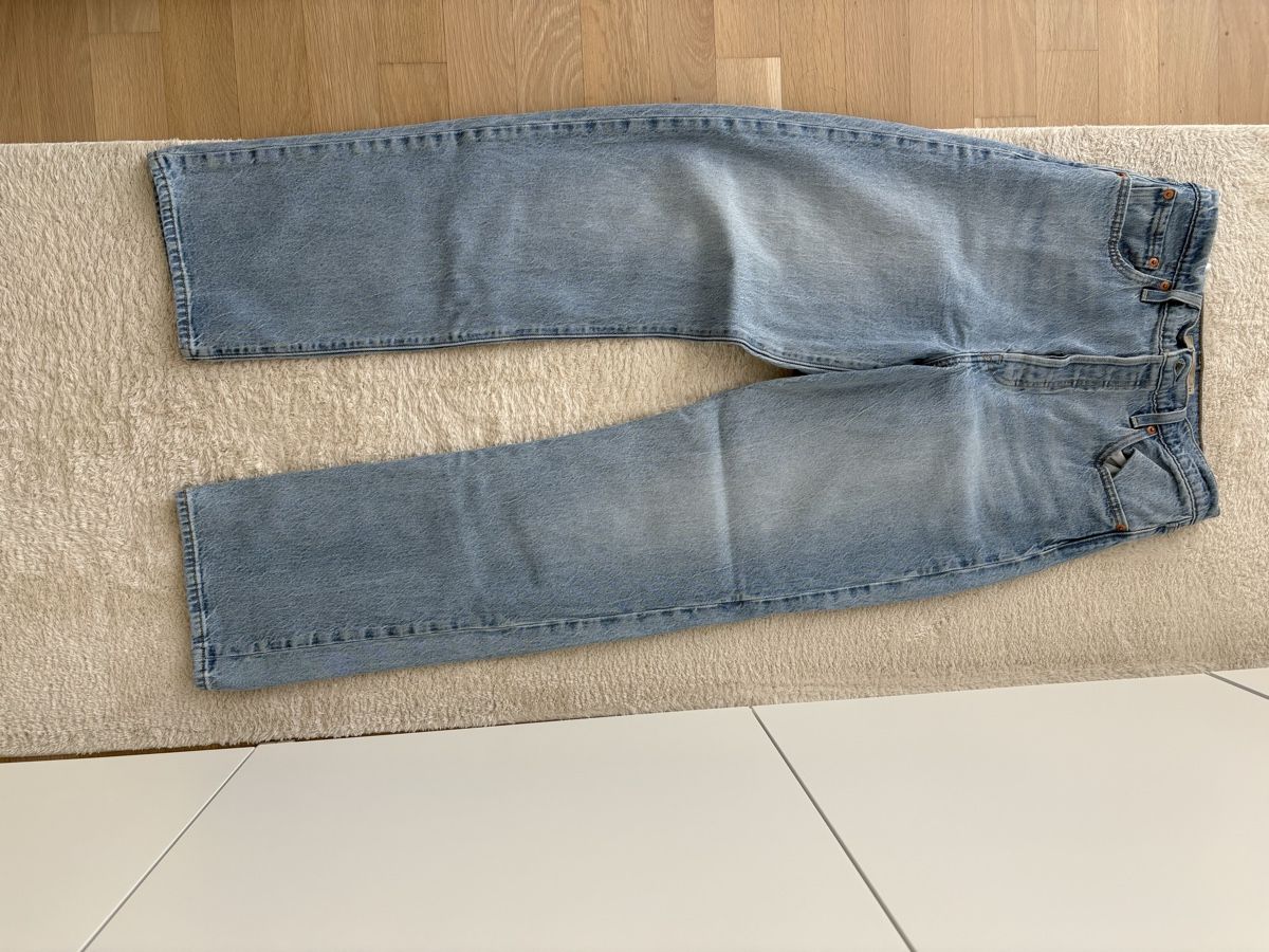 Levi's Jeans: Levi‘s Ribcage Straight  – Usato da Laufen venduto da Jamii3 2