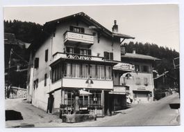 HUÉMOZ Hôtel du Raisin