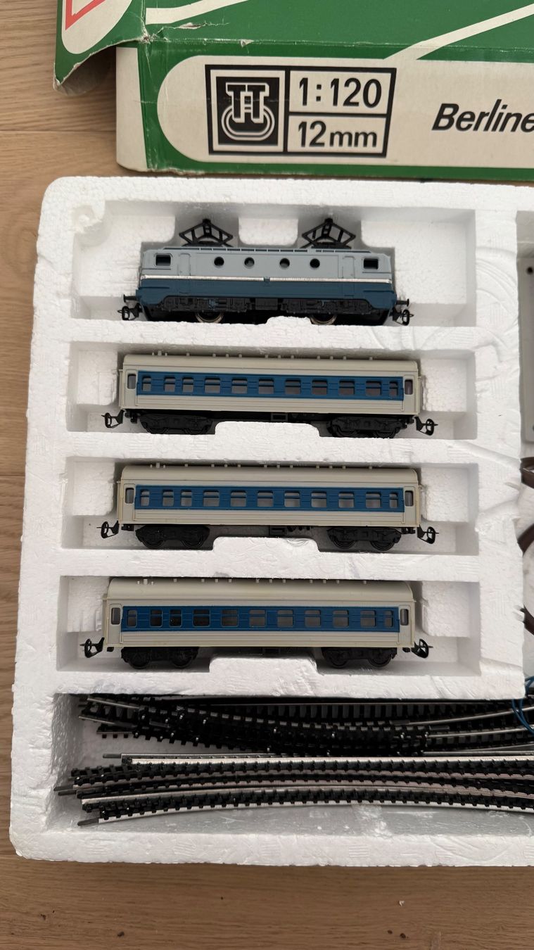 Modellini di ferrovie: Berliner bahnen – Usato da Gelterkinden venduto da 4eb_y6xh