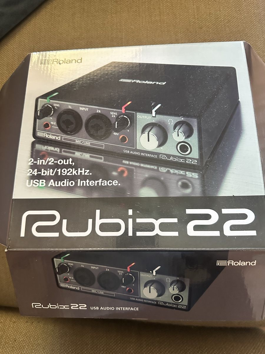 Roland Registratori: Roland Rubix 22 USB Audio Interface guter Zustand – Usato da Zürich venduto da Flokke33