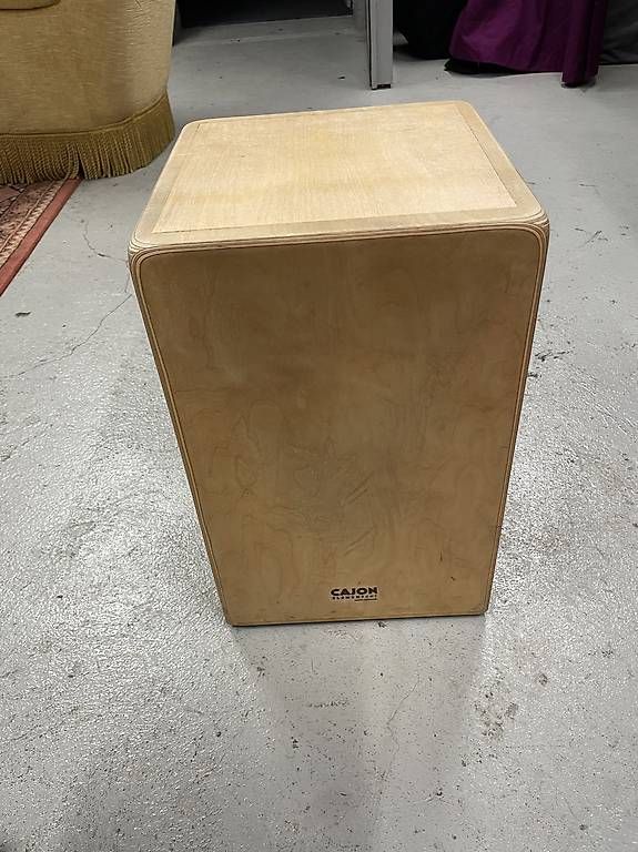 Strumenti musicali: Cajon von Element Art – Usato da Münsingen venduto da mat_g6l5