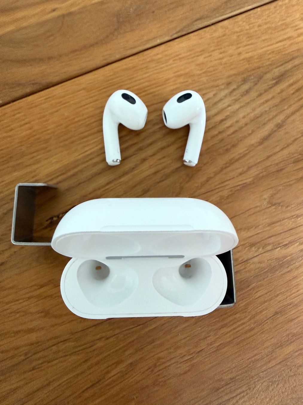 Apple Kopfhörer: APPLE AirPods 3 – Gebraucht aus Lausanne von Nine1982 1
