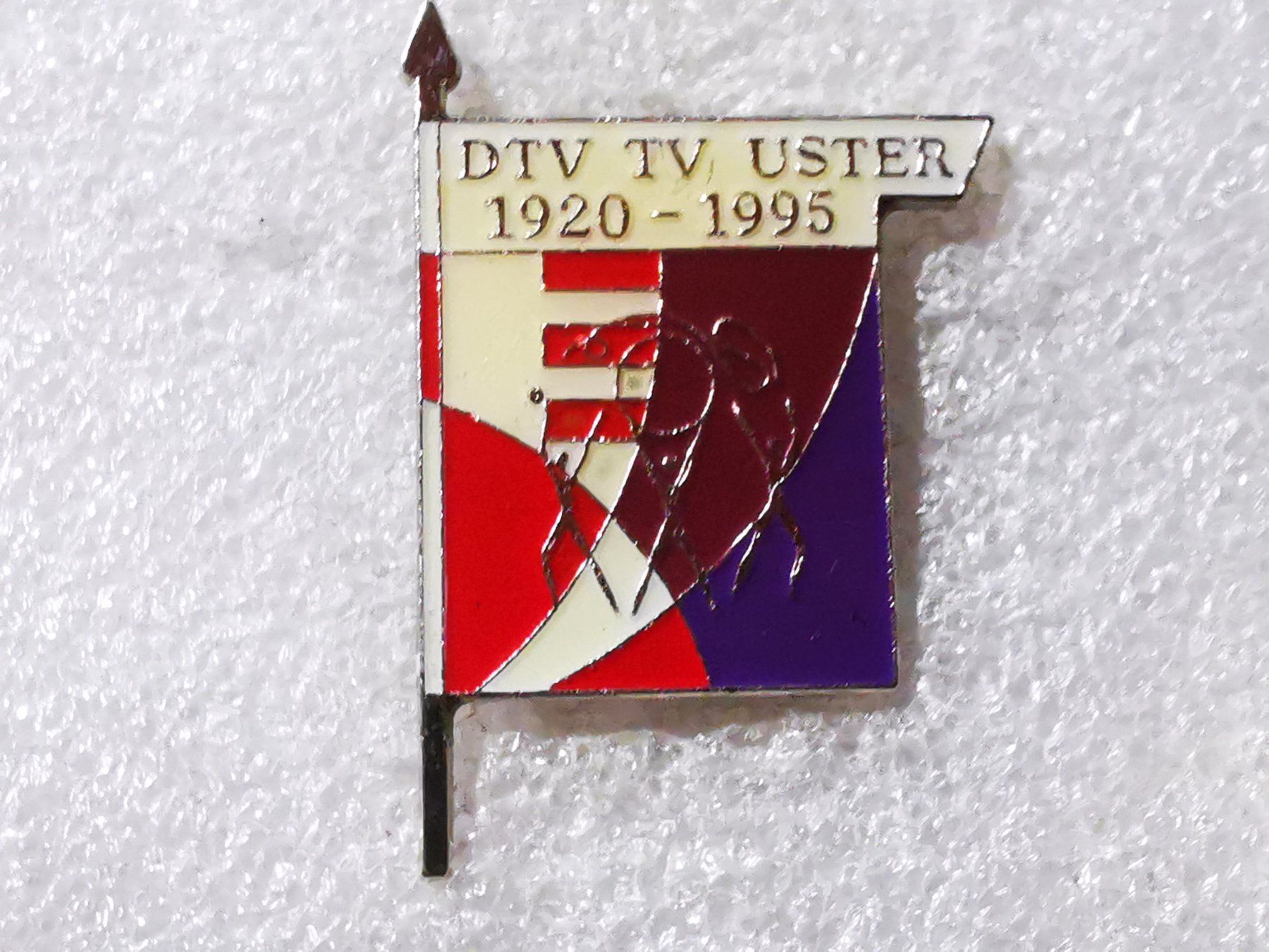 Placchette & Badge: Ansteckpin 123: DTV TV Uster – Usato da Oppligen venduto da Pin-Fall-Shop