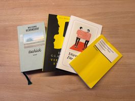 vier Romane und Komödien