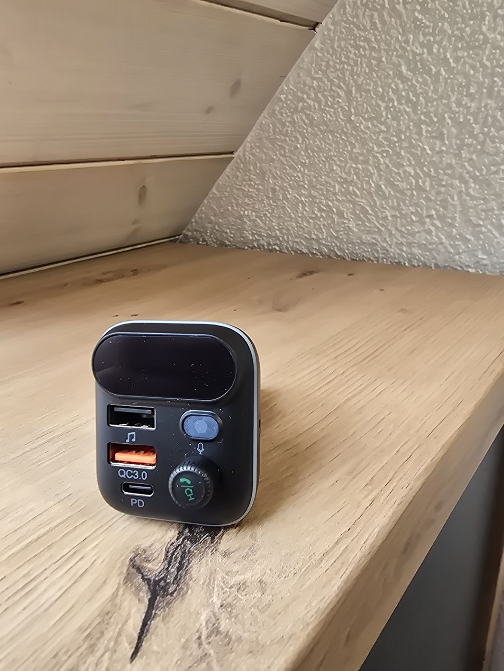 Lecteurs & Adaptateurs: prise mp3 adaptateur voiture – Neuf avec emballage d'origine à Le Locle par Marc9194 1