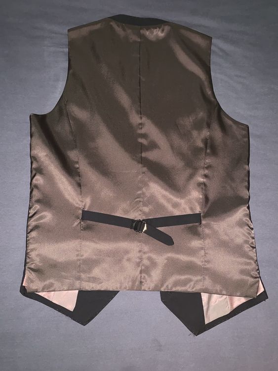Gilet & Giacche: Elégant Gilet Homme Noir Taille M – Nuovo (secondo la descrizione) da Biel/Bienne venduto da oswesventes 1