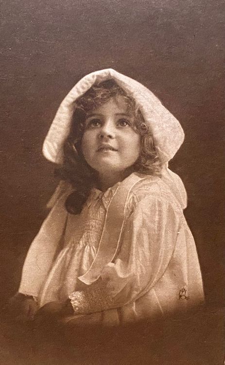 1917 - Antike Foto AK Kind - Mädchen mit Kappe aus England | Kaufen auf ...