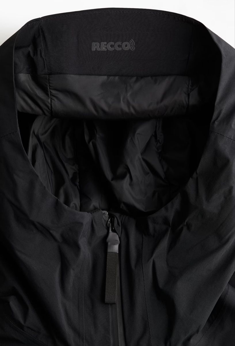 H&M Jacken: Isolations Skijacke – Gebraucht aus Zürich von laura.alisha 2