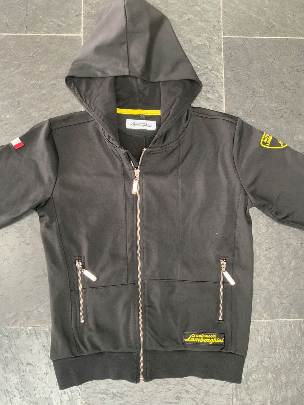 Pulls et sweat-shirts: Pullover, LAMBORGHINI, Knaben, 12Y, ORIGINAL & Super-COOL! – D'occasion à Stäfa par sylla73