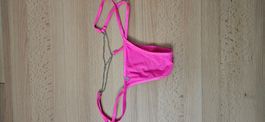 String comme neuf porté 1X  (b)