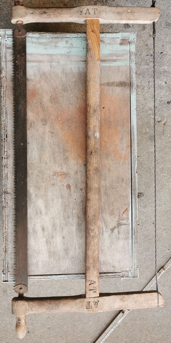 Seghe: Alte Holzsäge – Usato da Küssnacht am Rigi venduto da DB_Shop