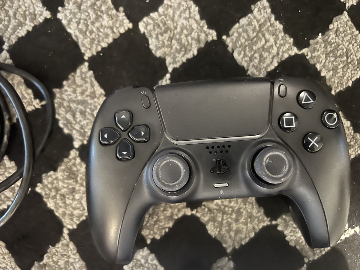 Sony Konsolen: PlayStation 5 . PS5 – Gebraucht aus Zürich von admiraal7 3