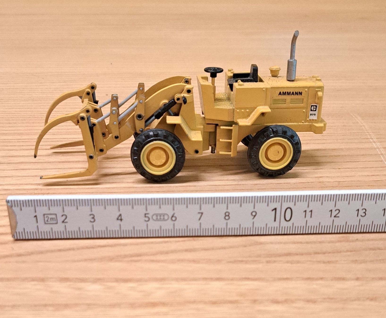 Kit di modellismo & Modellini statici: Gescha Modell  (mit der Aufschrift, Ammann) – Usato da Dietlikon venduto da kosta.katoglou