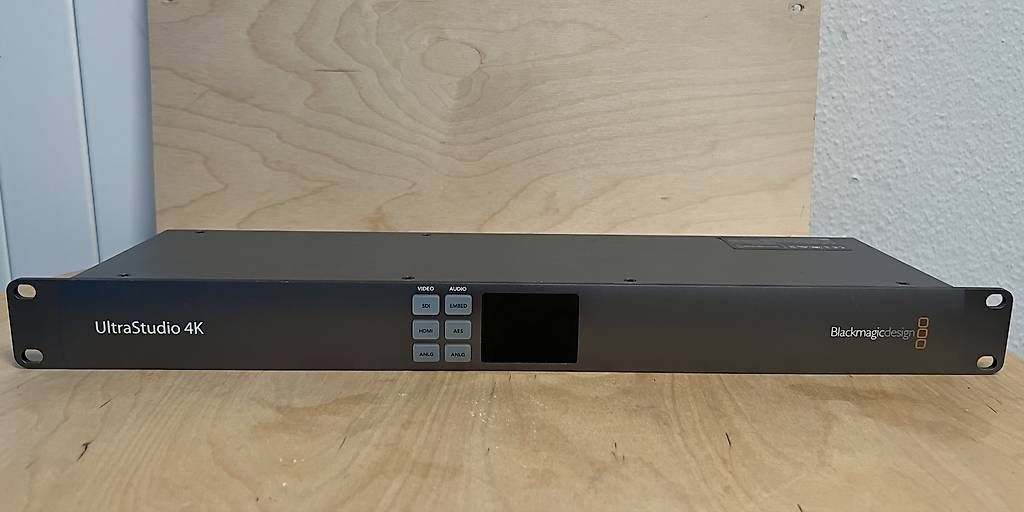Blackmagic Console di mixaggio: Blackmagic UltraStudio 4K – Usato da Luzern venduto da Bon_Voyage 2