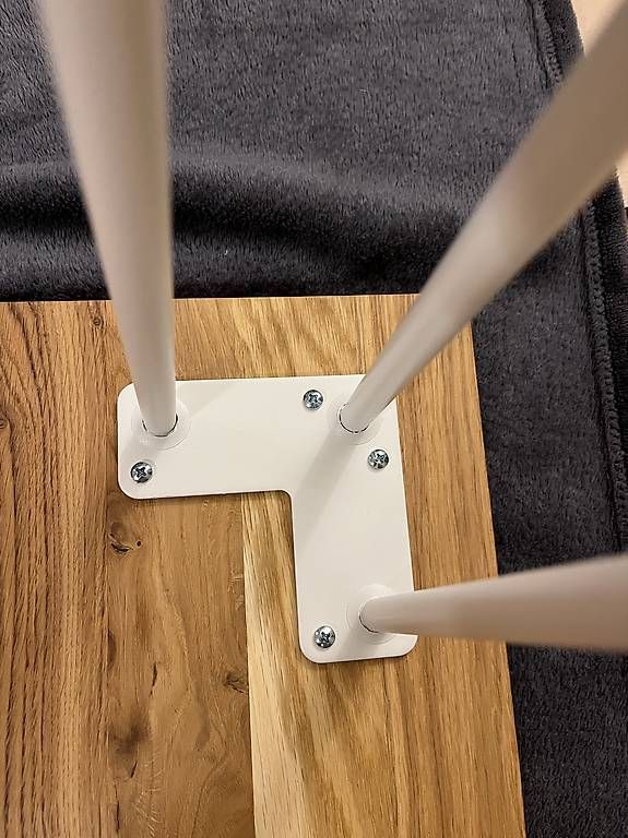Sonstiges Mobiliar: Metall Tischbeine – Gebraucht aus Luzern von _daniela_. 2