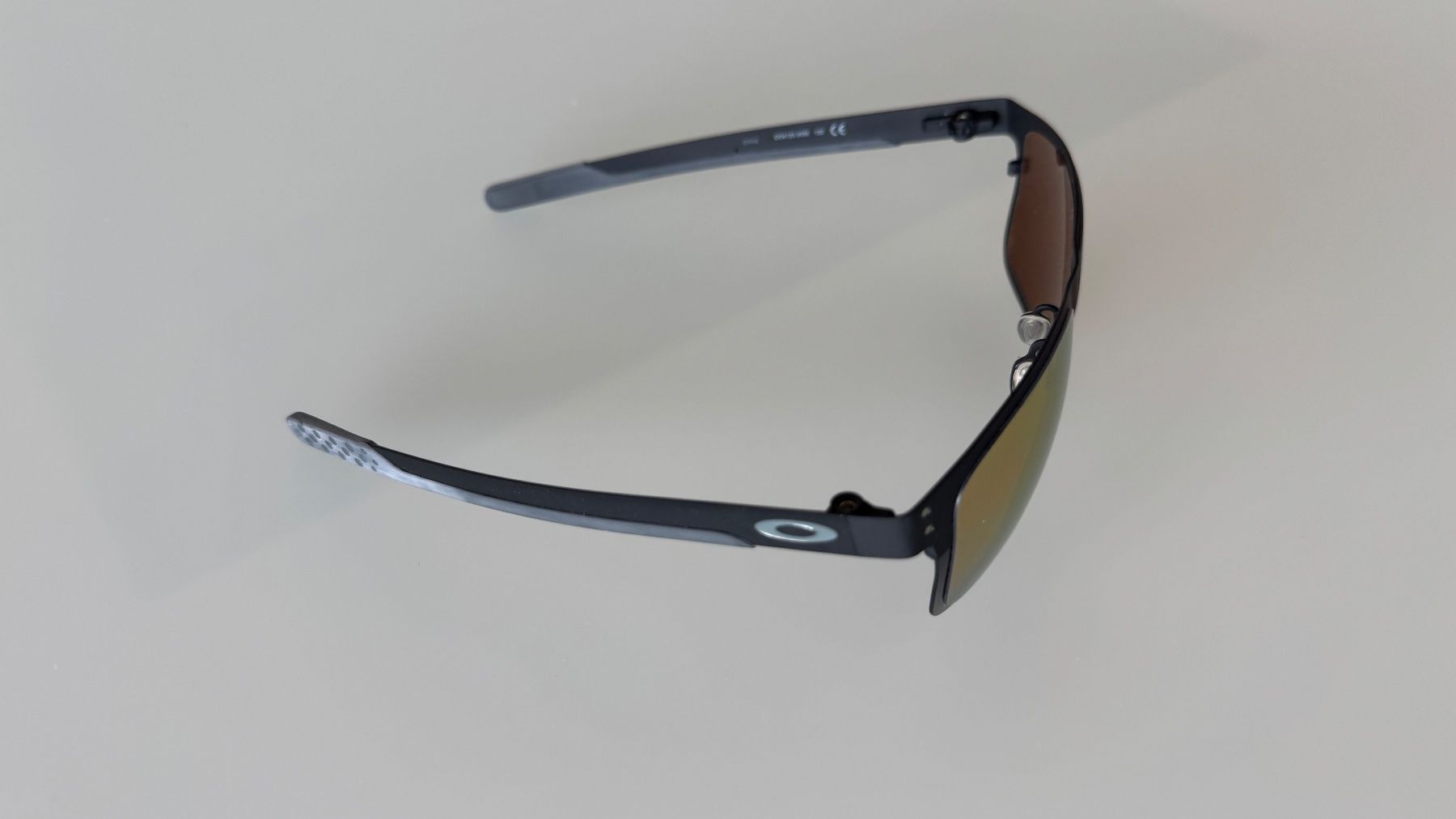 Oakley Occhiali & Lenti: Neue Oakley Holbrook Metal Polarized – Nuovo (secondo la descrizione) da St. Erhard venduto da secc 1