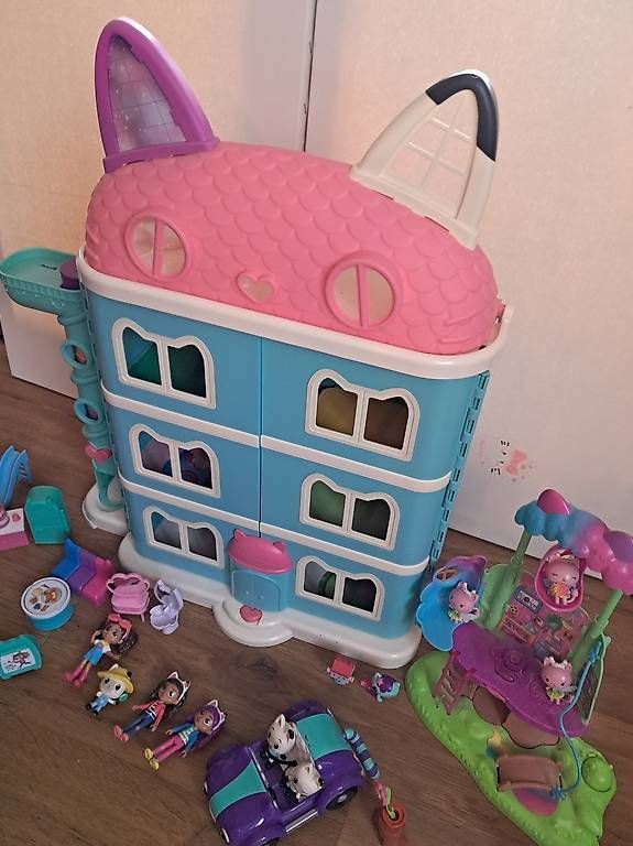 Spielhäuser: Gabby Dollhouse  Set – Gebraucht aus Trimbach von Timewarp