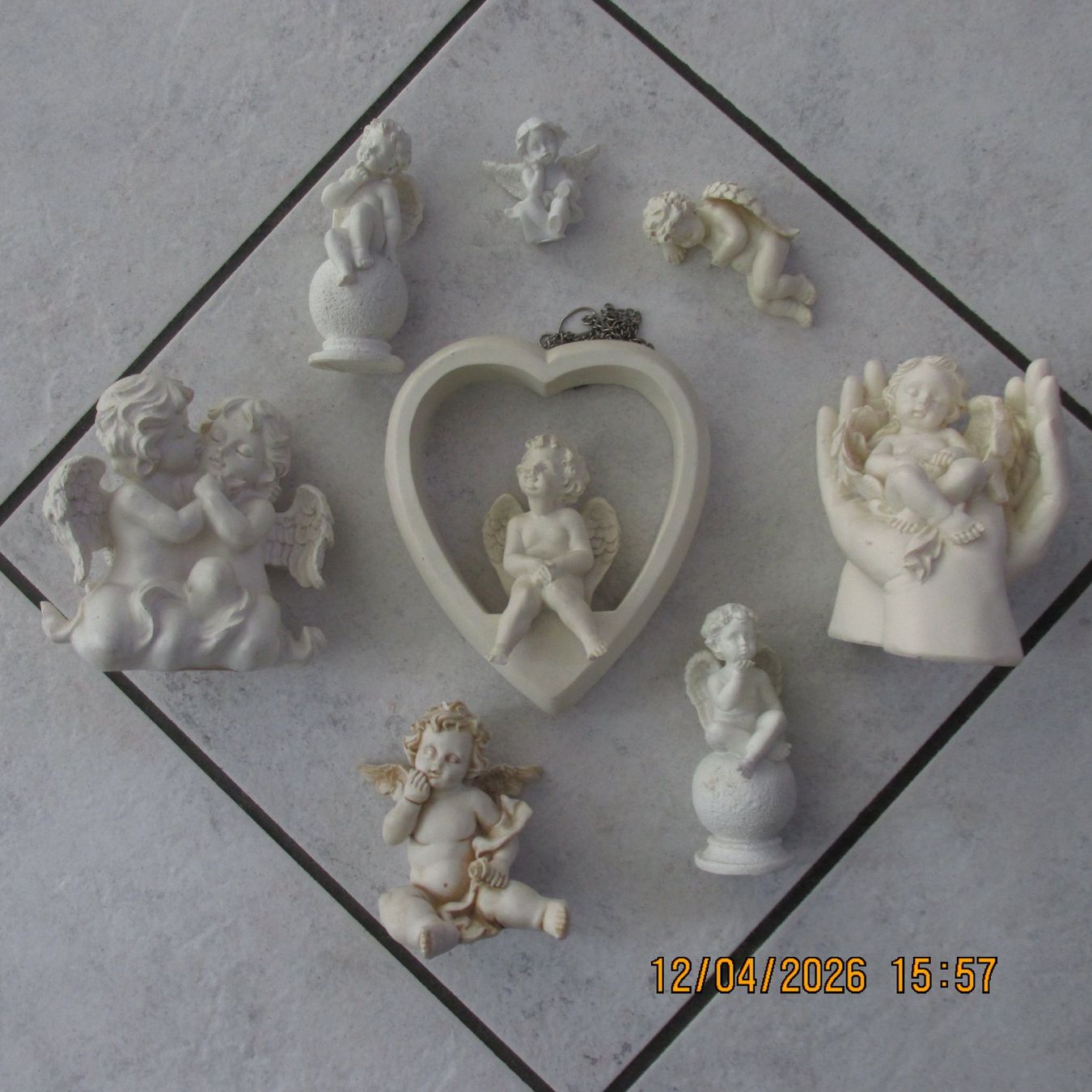 Statuette: Engel-Figuren Set, 8-teilig – Usato da Galgenen venduto da Forflowers 1
