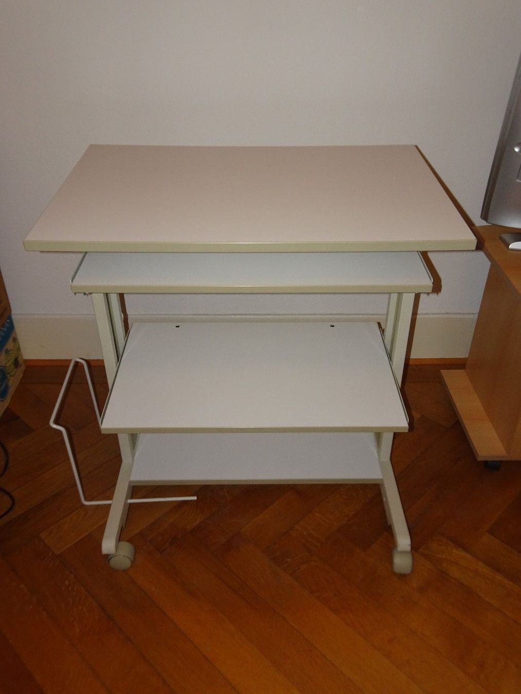 PC: Computer-Tisch für Gaming Station – Usato da Lausanne venduto da jag_sj6f 2