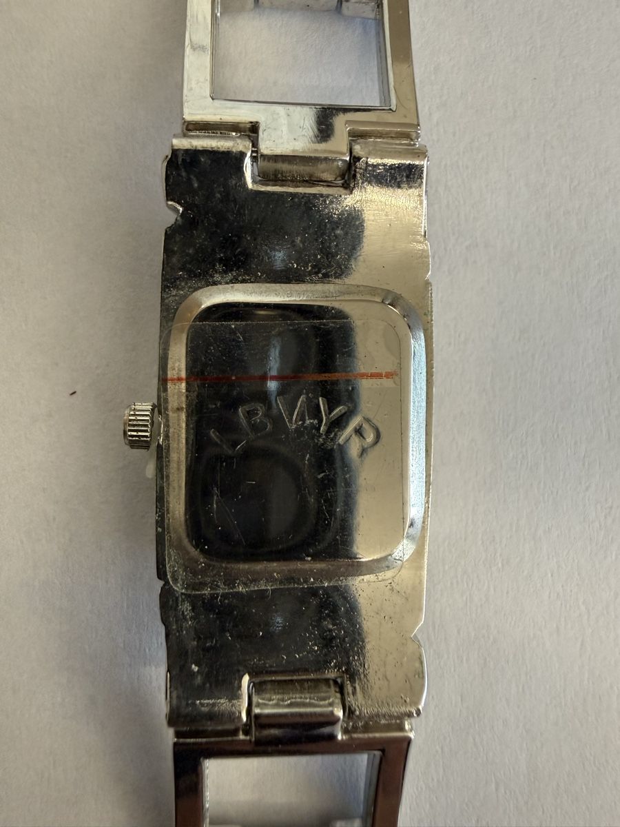 Uhren: Armbanduhr – Neu (gemäss Beschreibung) aus Grenchen von Bastet007
