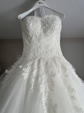Brautkleid Konfektionsgrösse 38/40