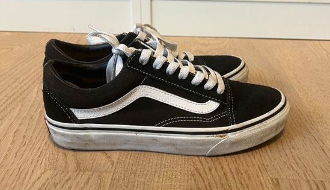 Vans Herrenschuhe: Vans Old Skool, schwarz – Gebraucht aus Leuk-Stadt von See_Lin 1