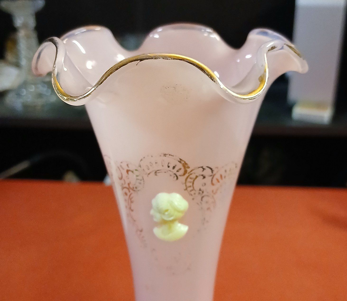 Vasi & Recipienti: Beau vase en opaline avec camée – Nuovo (secondo la descrizione) da LE MONT-SUR-LAUSANNE venduto da CHOCO04 1
