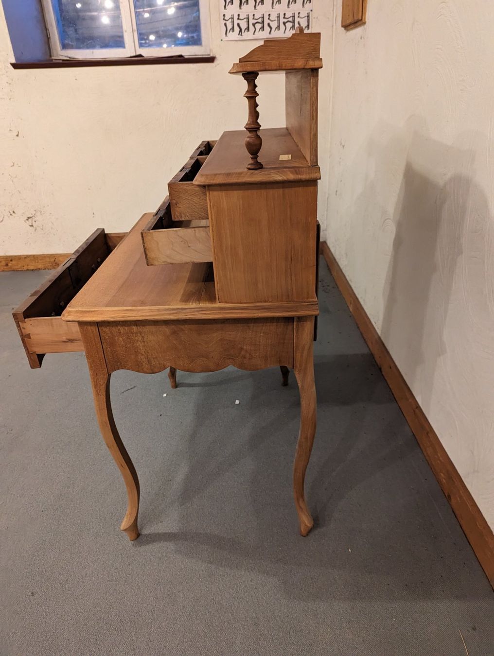 Scrivanie: Jugendstil Damensekretär – Usato da Stäfa venduto da MichaelHiu 4
