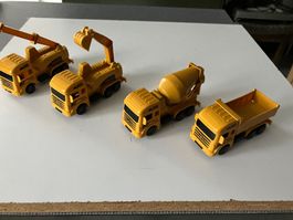 Baumaschinen-Modelle 4 Stück  je ca.  11cm lang neu