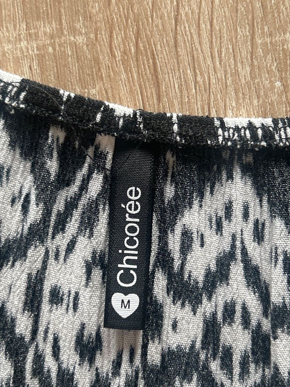 Camicette: Blusenshirt schwarz mit Muster von Chicorée Gr. M – Usato da Brunnen venduto da Nala2929 5